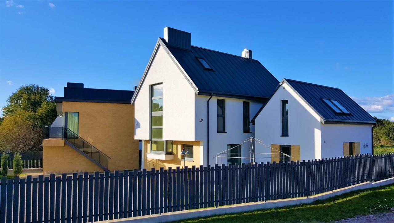 Smelio Vila Apartments Palanga Ngoại thất bức ảnh