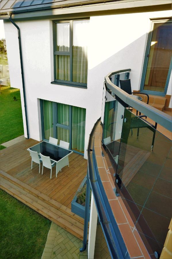 Smelio Vila Apartments Palanga Ngoại thất bức ảnh