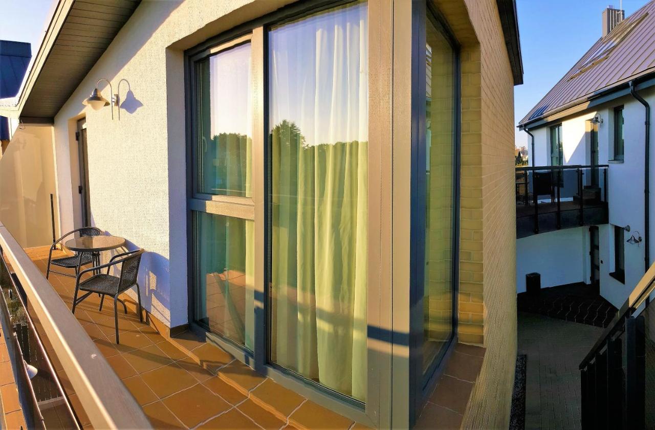 Smelio Vila Apartments Palanga Ngoại thất bức ảnh